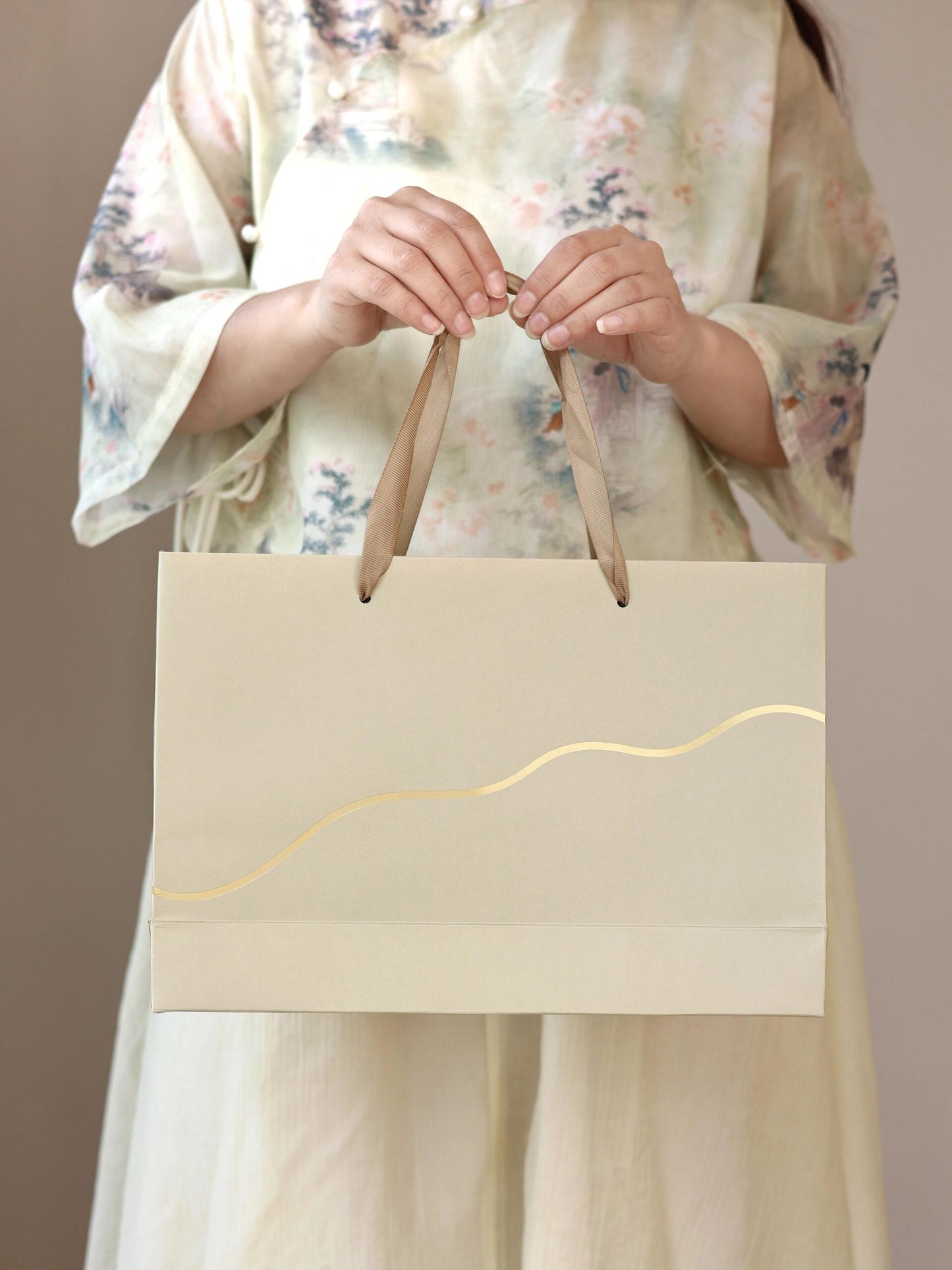 The Distant Mountains – Brass & Acrylic Calendar Incense Holder