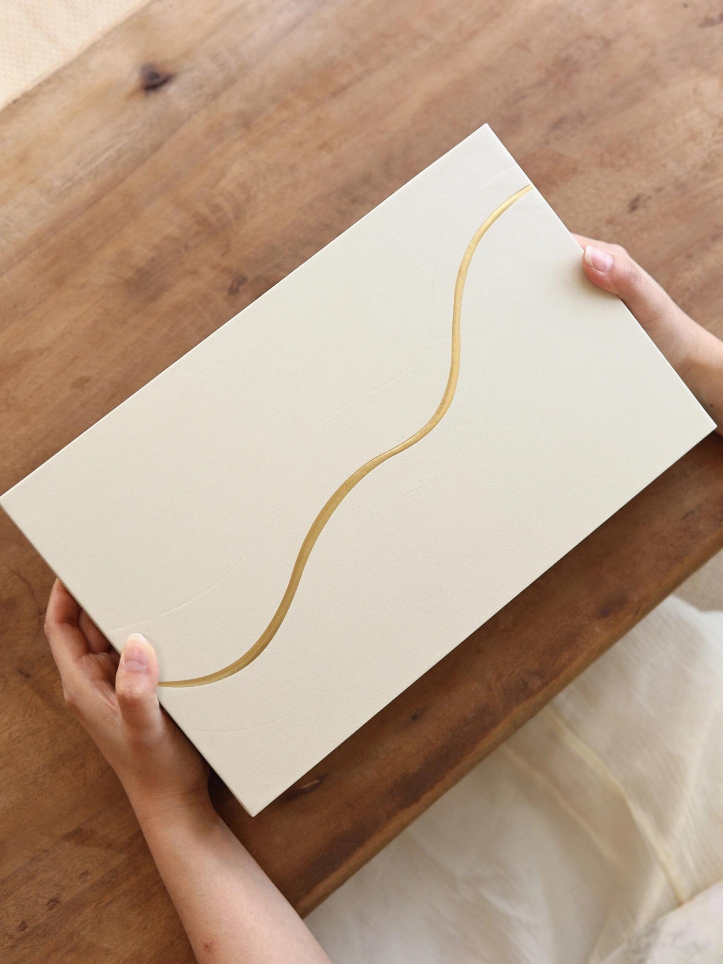 The Distant Mountains – Brass & Acrylic Calendar Incense Holder